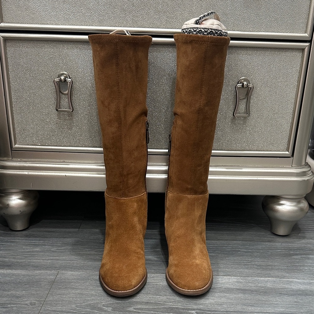 Blondo Brown Heeled Boots